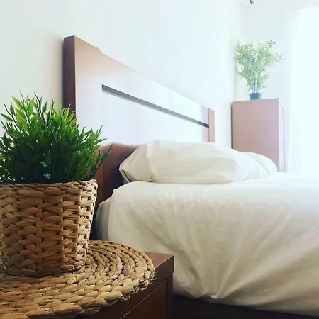 Apartamento T1 Com Piscina * 波尔蒂芒